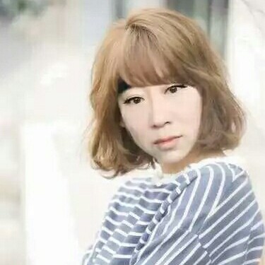 坤華