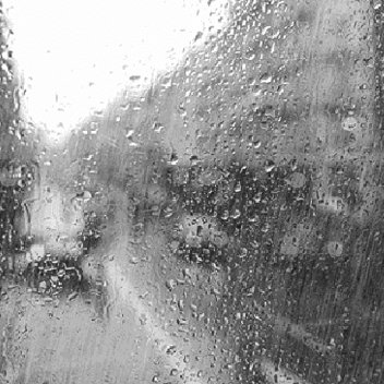 八百雨落