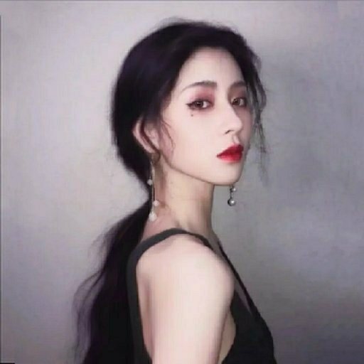 半妖云墨