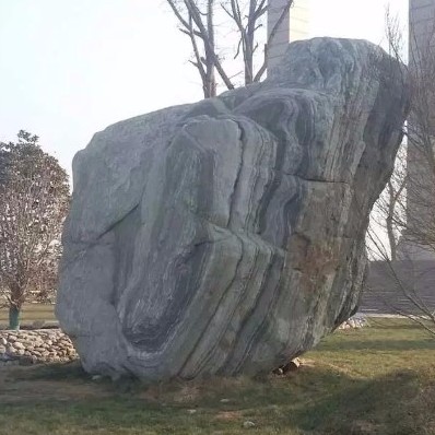 梁嬤嬤