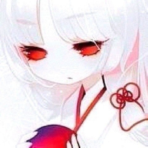 愷愷白衣